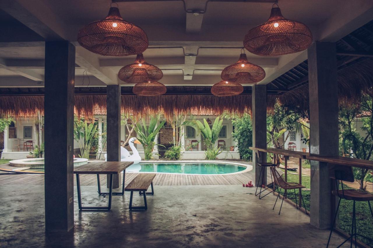 Endless Summer Surf Camp Kuta Kuta Lombok Buitenkant foto