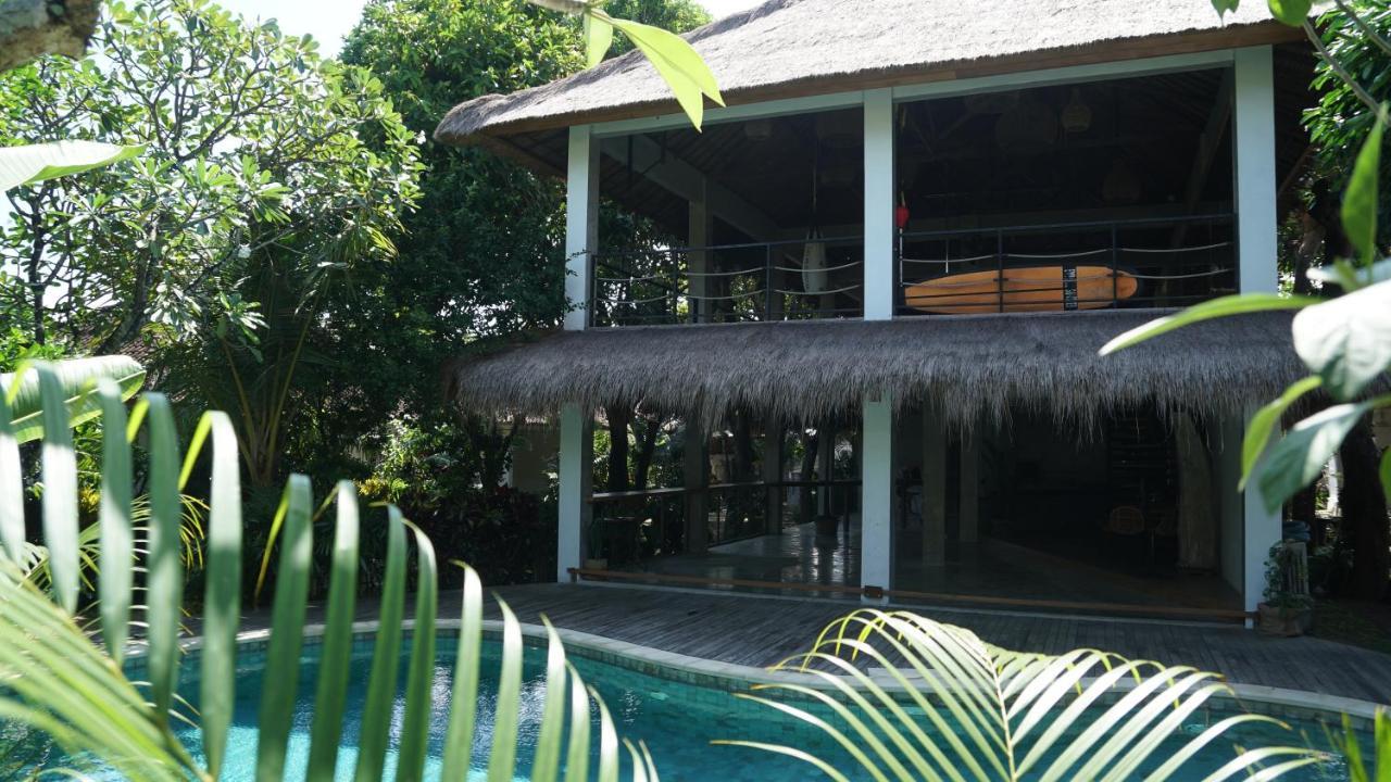 Endless Summer Surf Camp Kuta Kuta Lombok Buitenkant foto