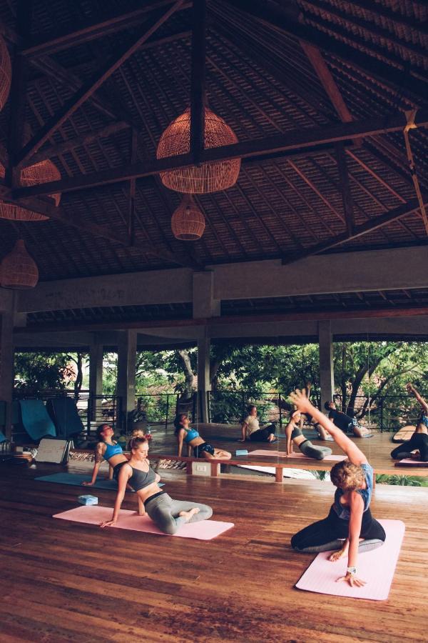 Endless Summer Surf Camp Kuta Kuta Lombok Buitenkant foto
