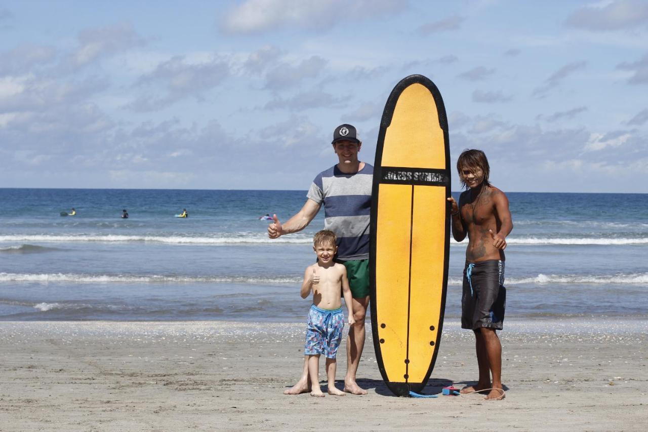 Endless Summer Surf Camp Kuta Kuta Lombok Buitenkant foto